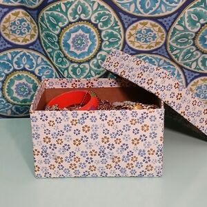 Jewelry Jar/Box - All Wearable 4lbs